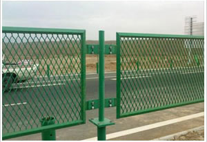 安麦斯护栏网 轻巧美观耐用的围栏解决方案