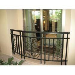 天谱安护栏网 构筑安全可靠的围栏设施